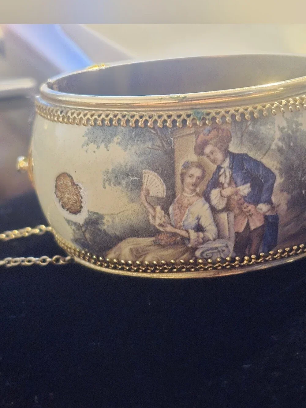 Vintage-Style White and Gold Porcelain Bangle Bracelet